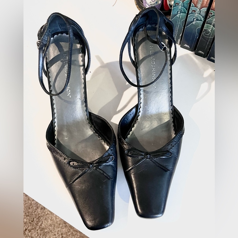 Hilliard & Hanson Black Leather Heels